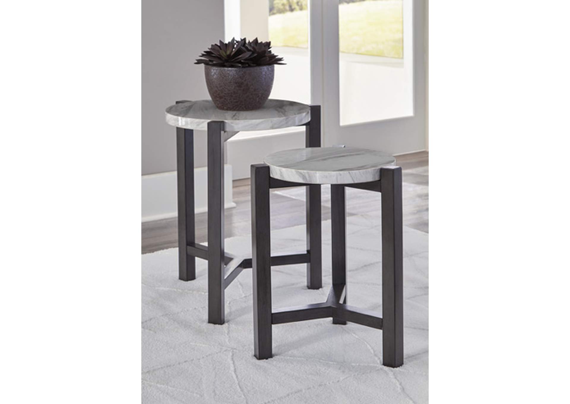 Crossport Accent Table (Set of 2)